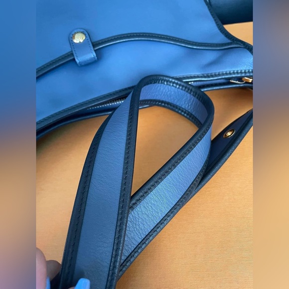 ‼️‼️Sold‼️‼️LOEWE Crossbody Bag♥️ - Picture 10 of 16